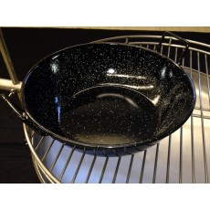 High-Rimmed Frying Pan 360